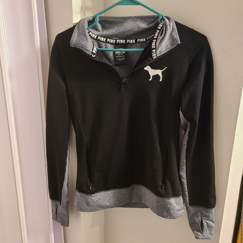 Pink women's sweatshirt xs